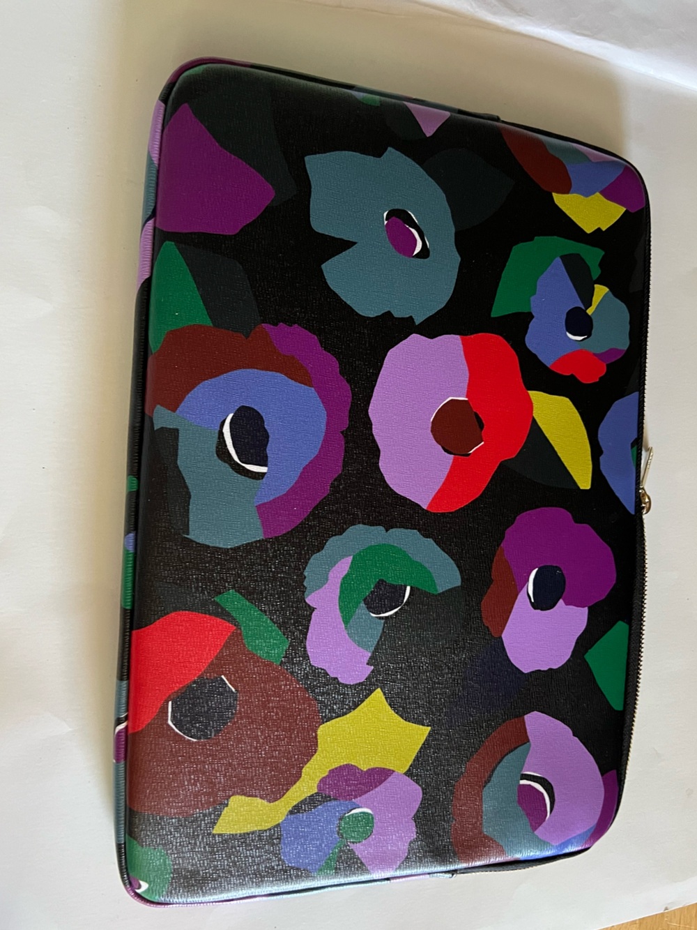 Kate Spade Floral Collage Universal Laptop Sleeve - Picture 7 of 12